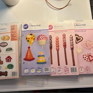 5 Wilton Lollipop birthday, pretzel, hearts, cats and dogs Mold Sets